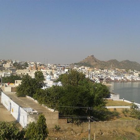 Pushkar Lake Palace ภายนอก รูปภาพ