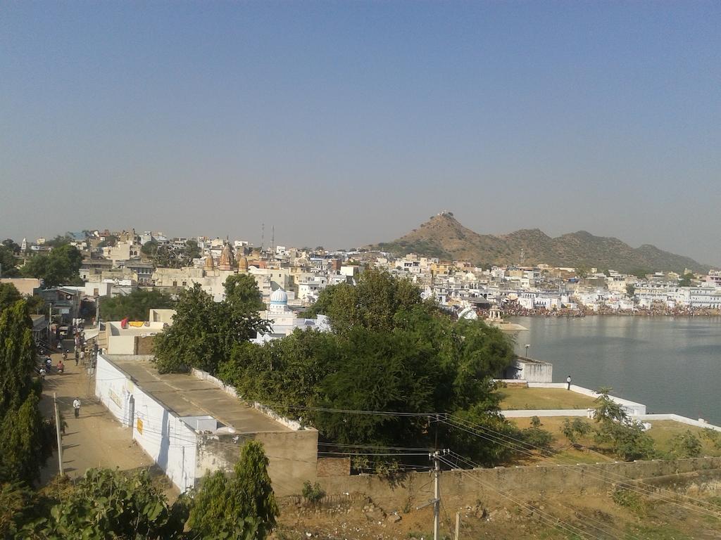 Pushkar Lake Palace ภายนอก รูปภาพ