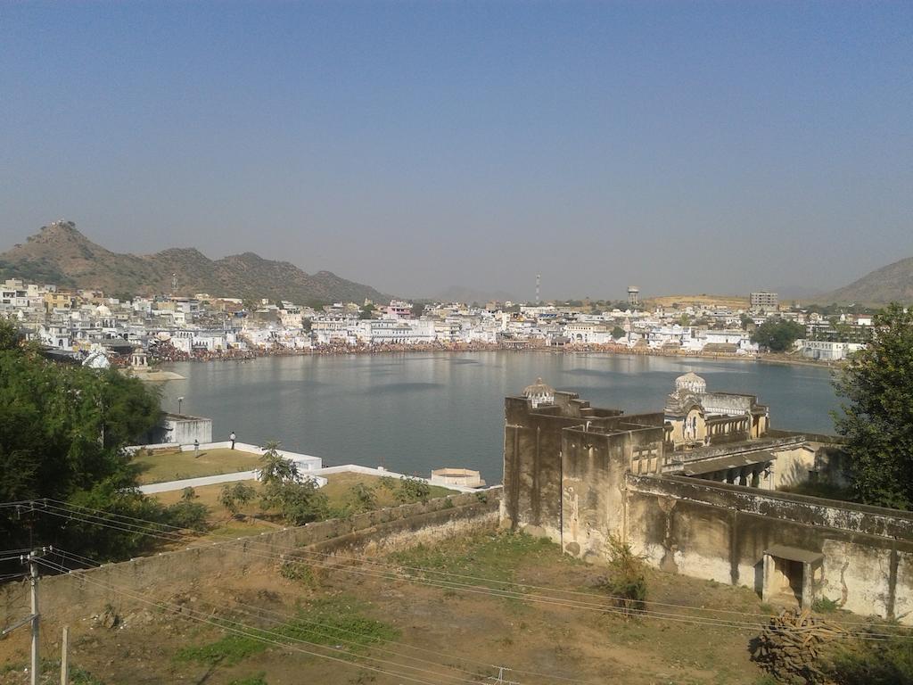 Pushkar Lake Palace ภายนอก รูปภาพ